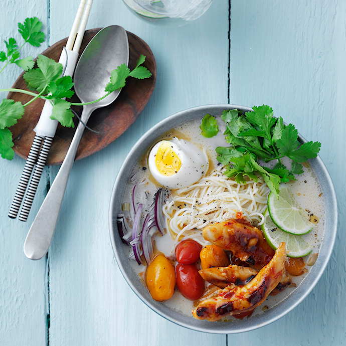 Ramen med kylling I Opskrift på asiatisk nuddelsuppe med æg